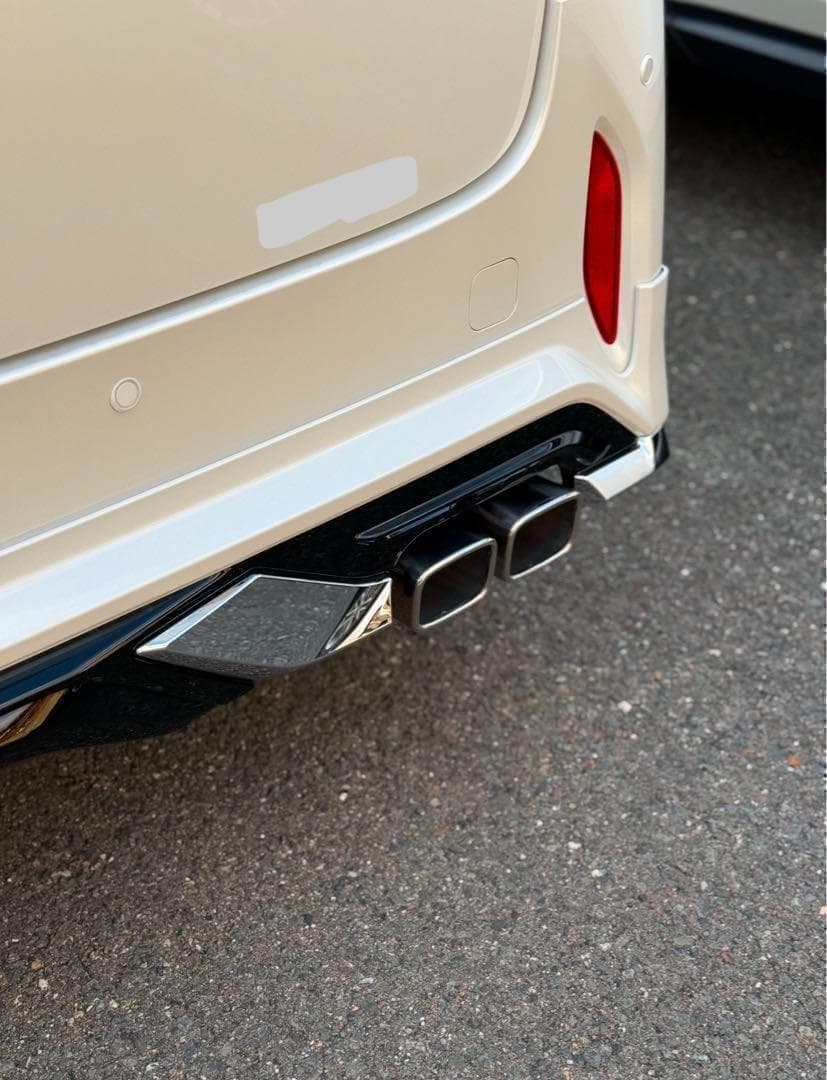 アルファード マフラーカッター モデリスタへ装着可 シンデレラフィット シルバー アルファード マフラーカッター モデリスタへ装着可 シンデレラフィット シルバー