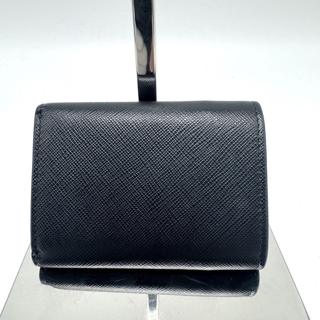 現行 ICチップ内蔵/超美品】付属品完備 プラダ サフィアーノ 三 現行 ICチップ内蔵/超美品】付属品完備 プラダ サフィアーノ 三