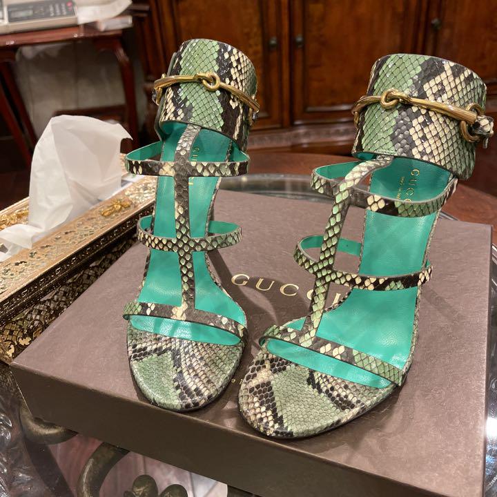 GUCCI