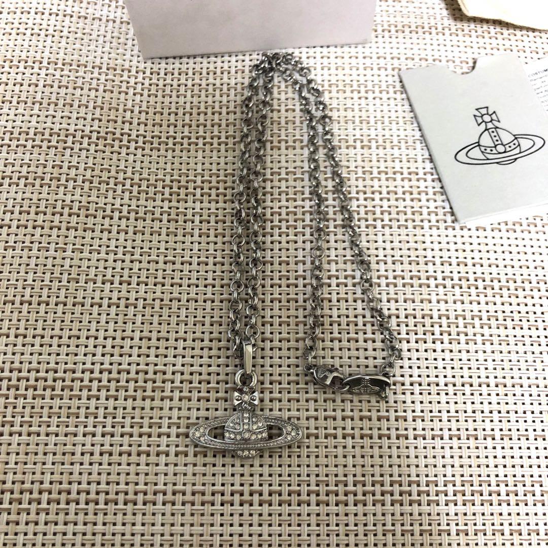 Vivienne Westwood ミニバスレリーフオーブネックレス