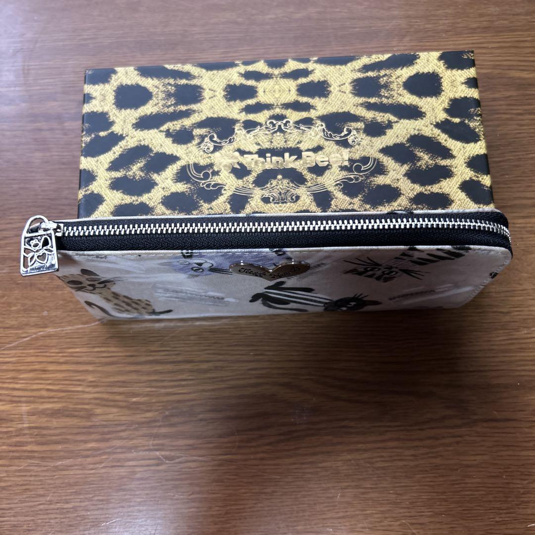 新品未使用 シンクビー！ビーフレンズ L型長財布 ストレイキャッツ 猫