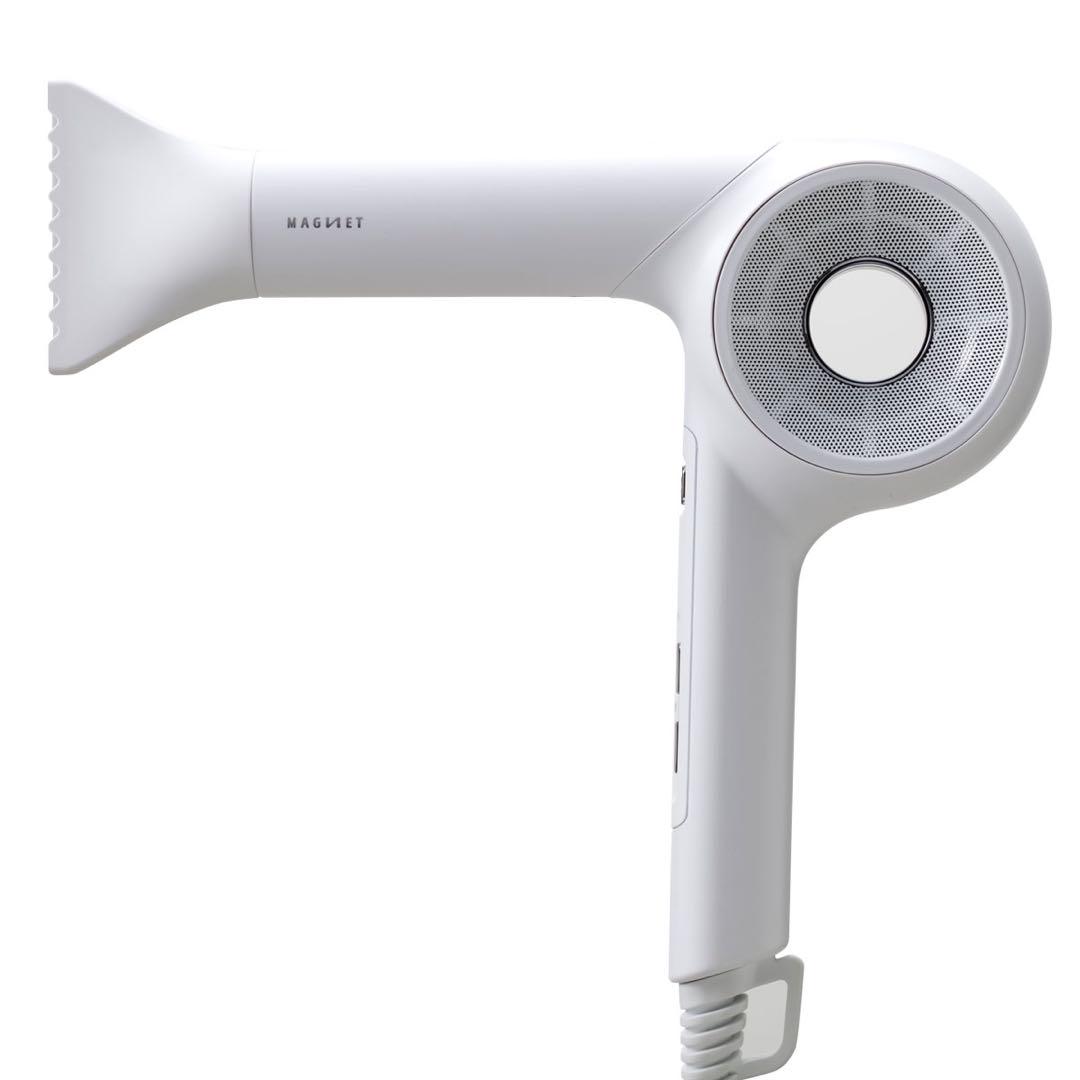 新品未使用⭐︎ホリスティックキュアーズマグネットヘアプロドライヤーゼロプラス白