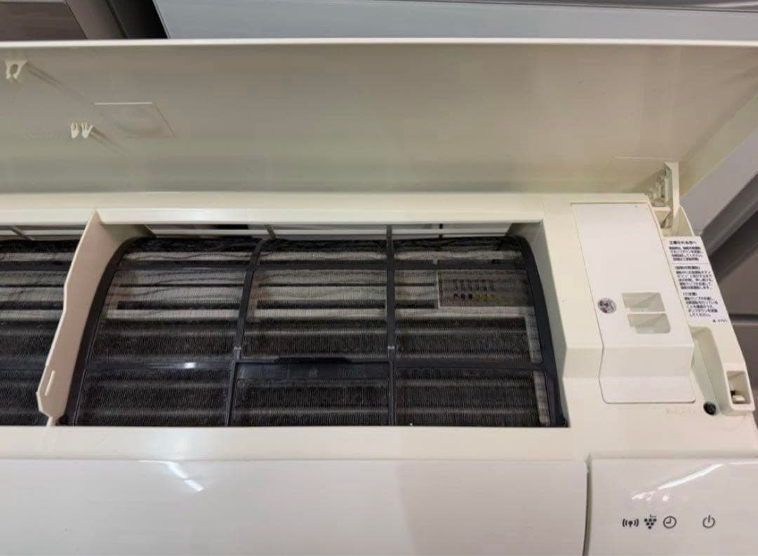 2019年式 2.2kw SHARP エアコン AY-J22S-W 2019年式 2.2kw SHARP エアコン AY-J22S-W