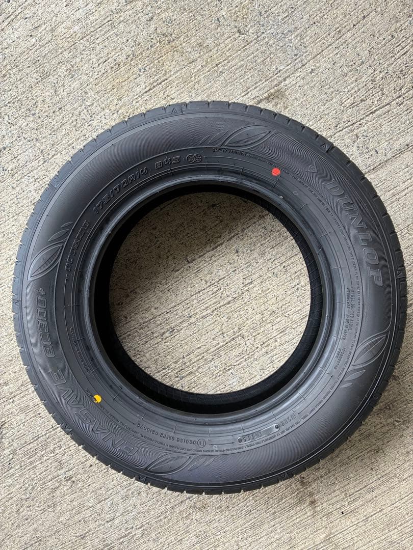 【新車はずし】ヤリス14インチ ダンロップ エナセーブ 4本セット 【新車はずし】ヤリス14インチ ダンロップ エナセーブ 4本セット