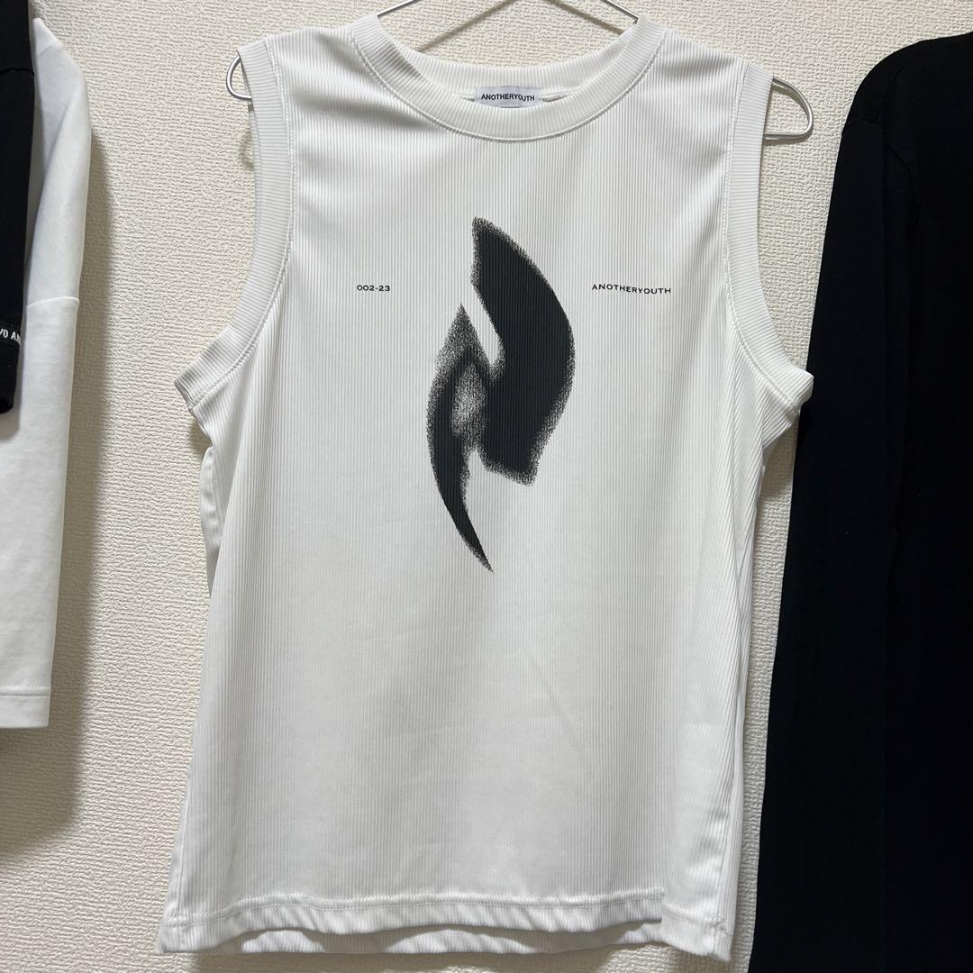 ●ANOTHERYOUTH● 002-23 ノースリーブ TOP - black ○ANOTHERYOUTH○ 002-23 ノースリーブ TOP - white - メルカリ