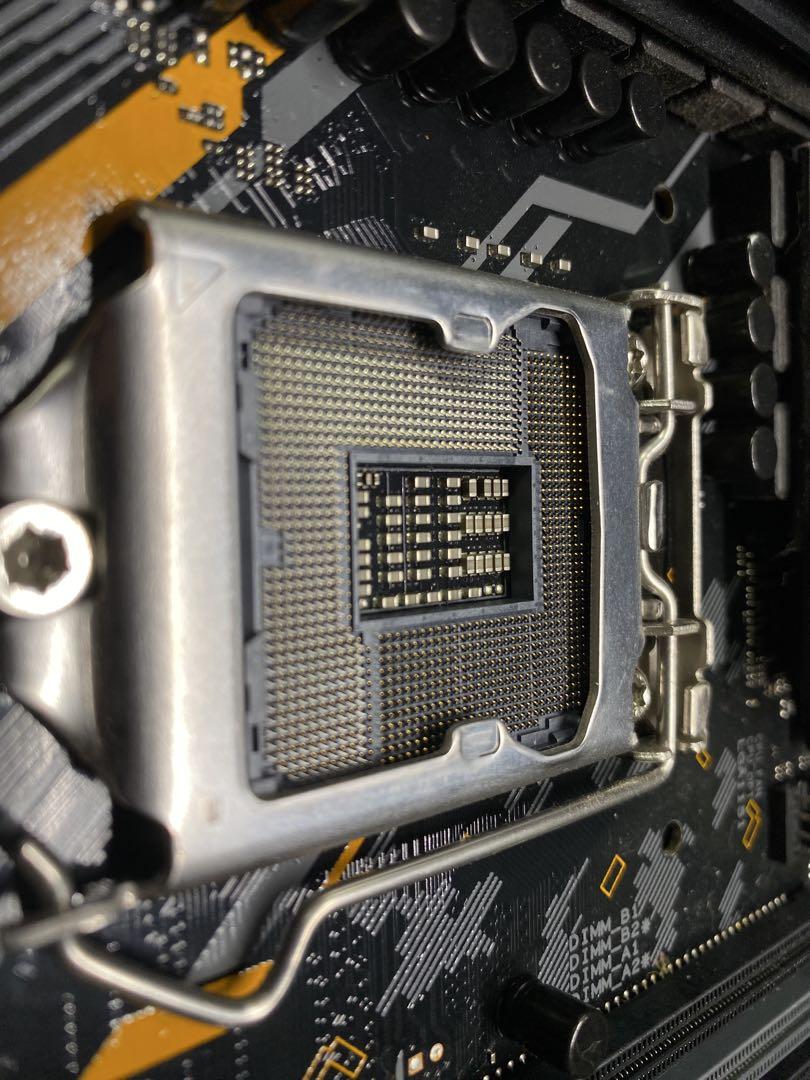 ASUS TUF Z390-PLUS GAMING IOパネル付属