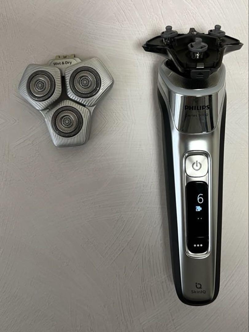 PHILIPS シェーバー シリーズ9000 S9985/50 【洗浄液3個 】