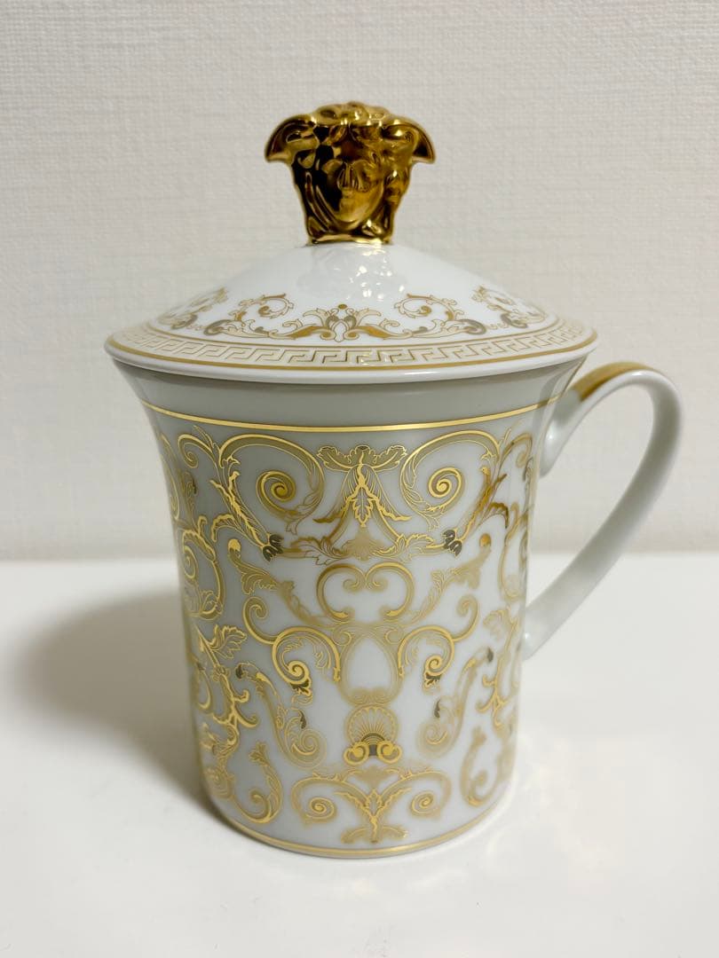 ヴェルサーチェ