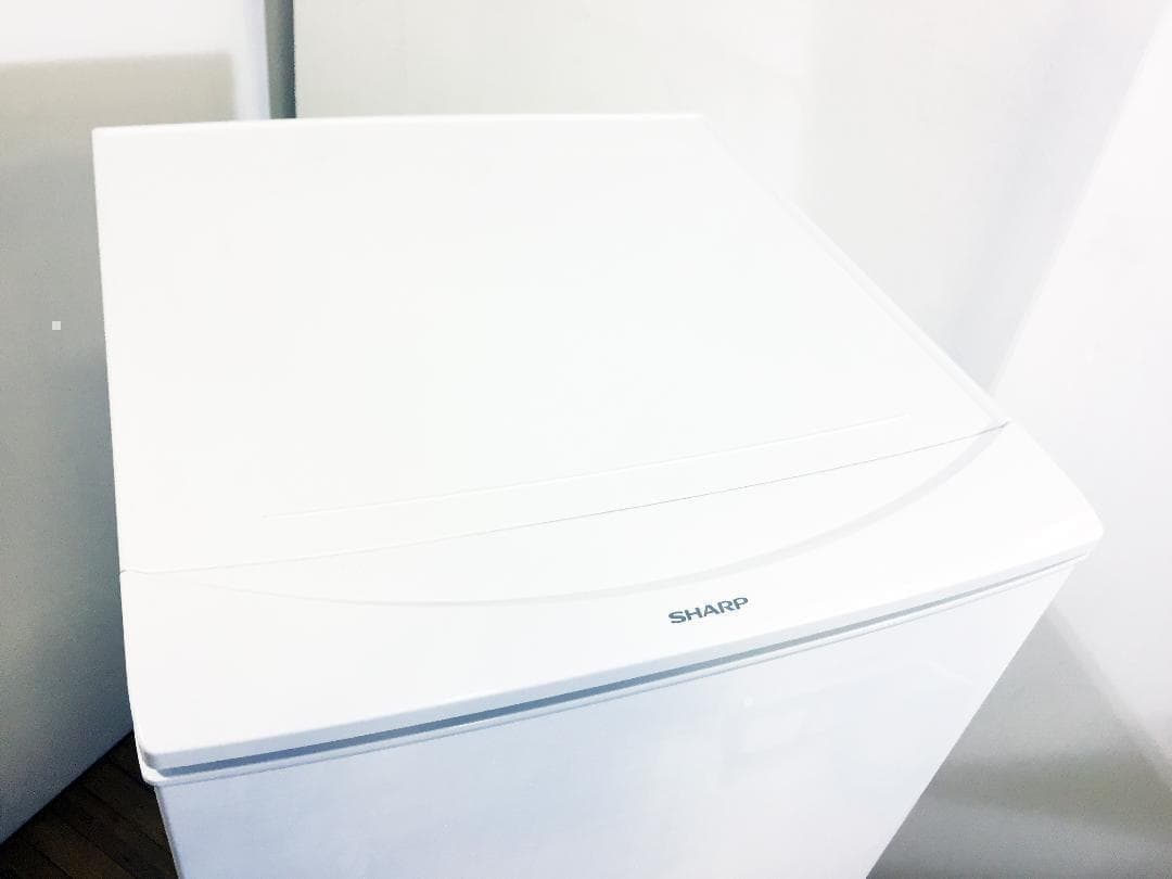 送料無料★2017◆中古★SHARP 137L 冷蔵庫【SJ-D14C-W】 送料無料★2017◆中古★SHARP 137L 冷蔵庫【SJ-D14C-W】