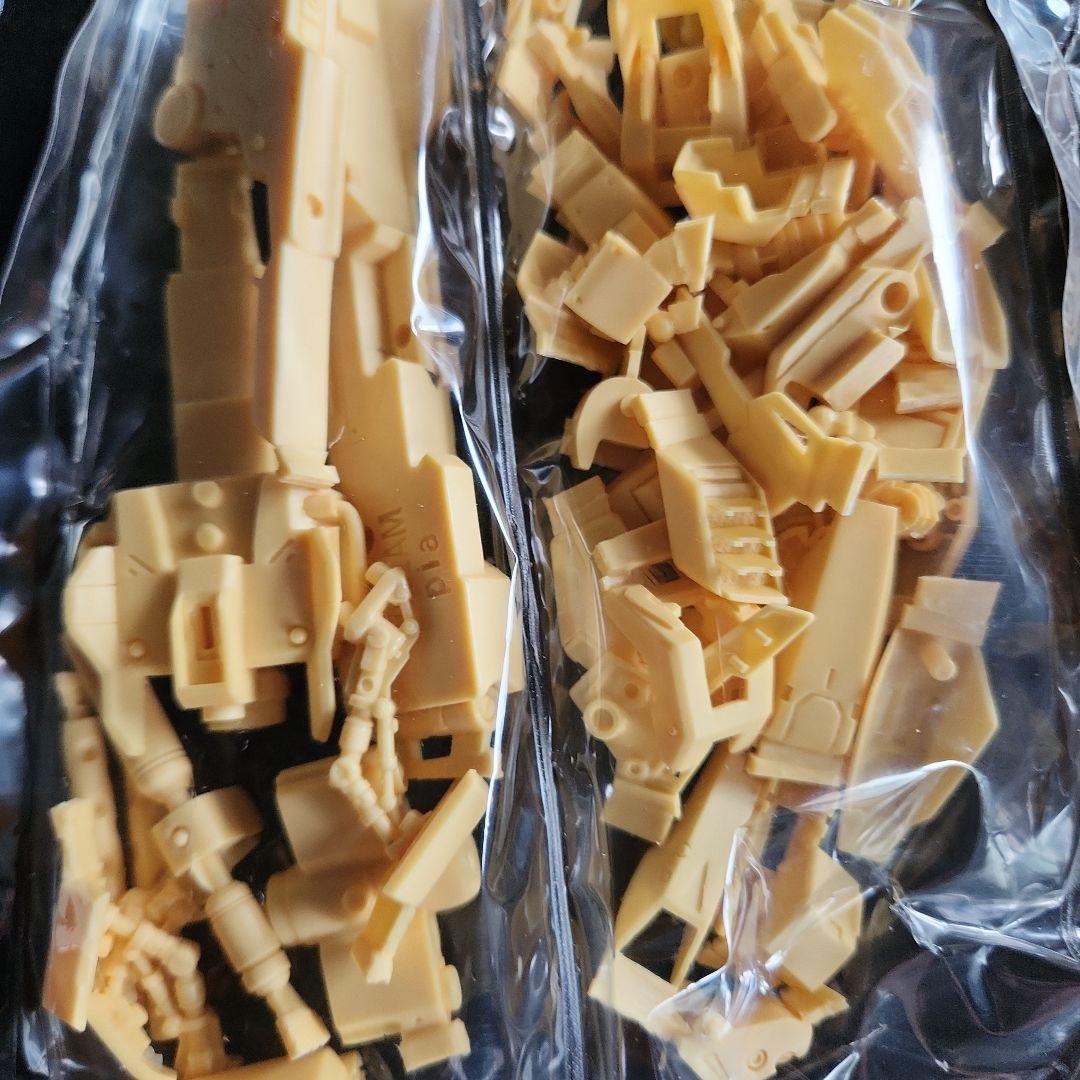 MG MSZ-006-3B ゼータガンダム3号機B型グレイ・ゼータ　改造パーツ