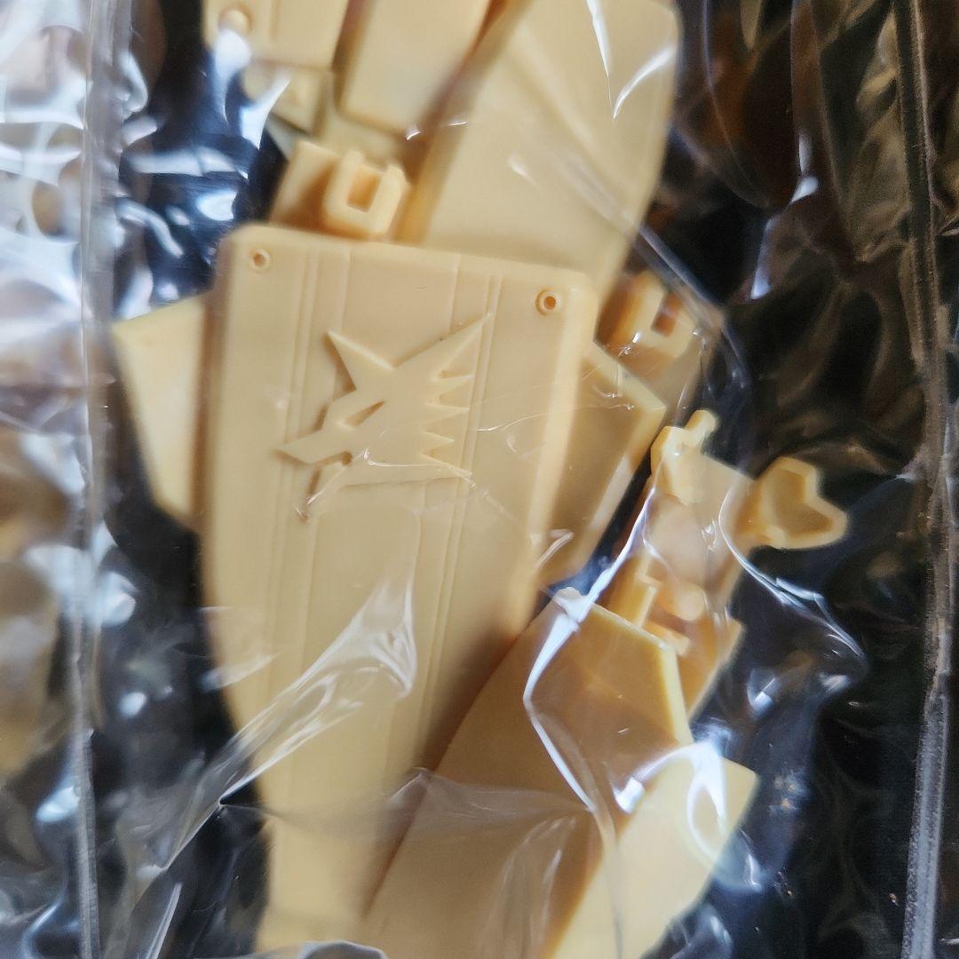 MG MSZ-006-3B ゼータガンダム3号機B型グレイ・ゼータ　改造パーツ