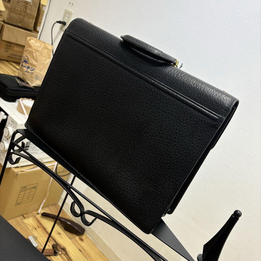 タニザワ ビジネスバッグ 黒 レザー　高級バッグ　美品