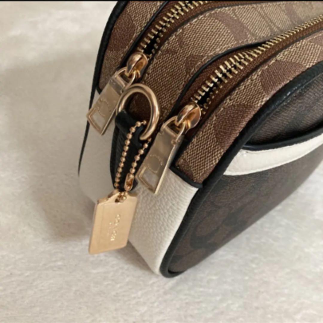 新品未使用】COACH ショルダーバッグ シグネチャー ダークブラウン