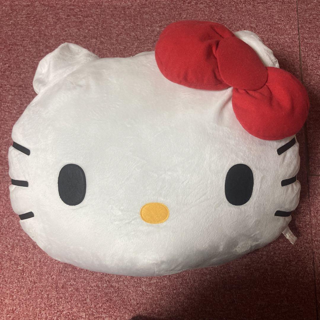 楽天市場】サンリオ フェイスクッション クッション キティ