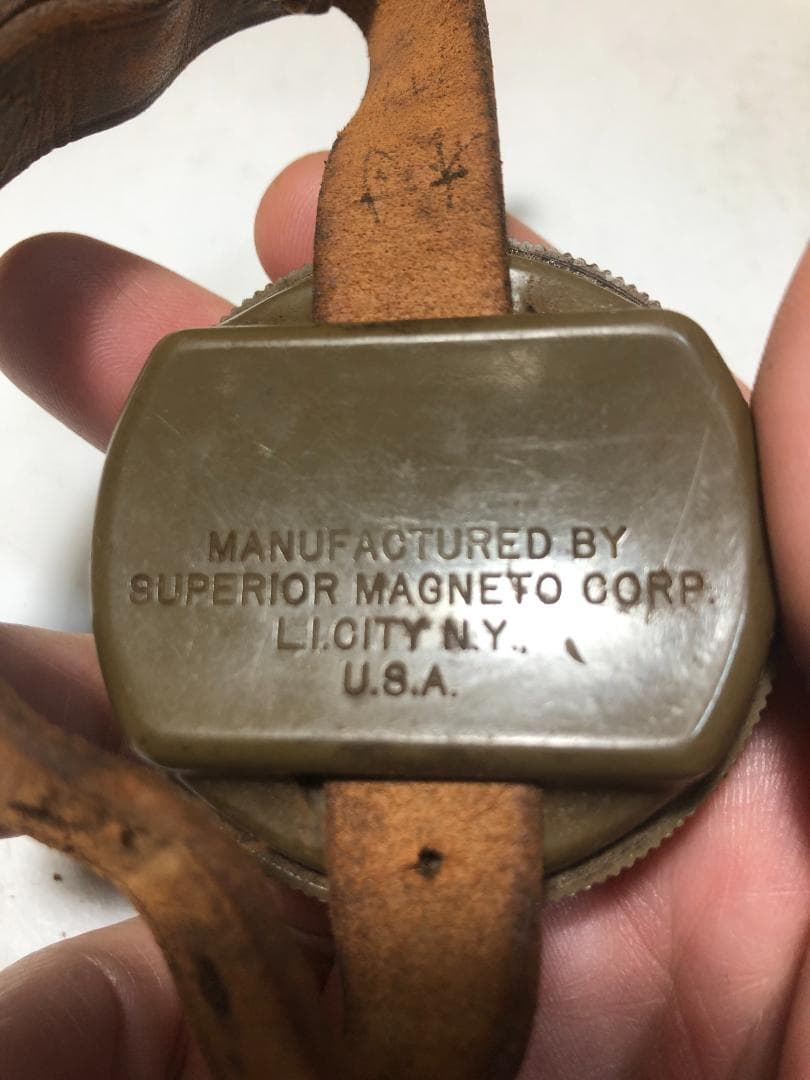 ストラップ付き傷や汚れあり