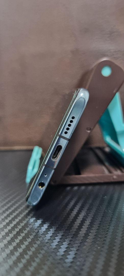 HUAWEI P30