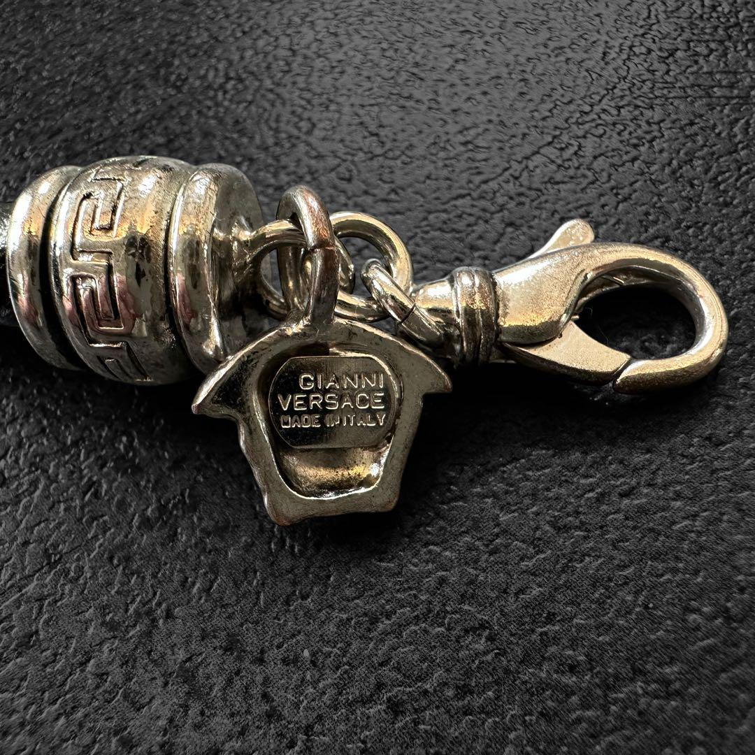 アクセサリー Gianni Versace Medusa Leather Bracelet
