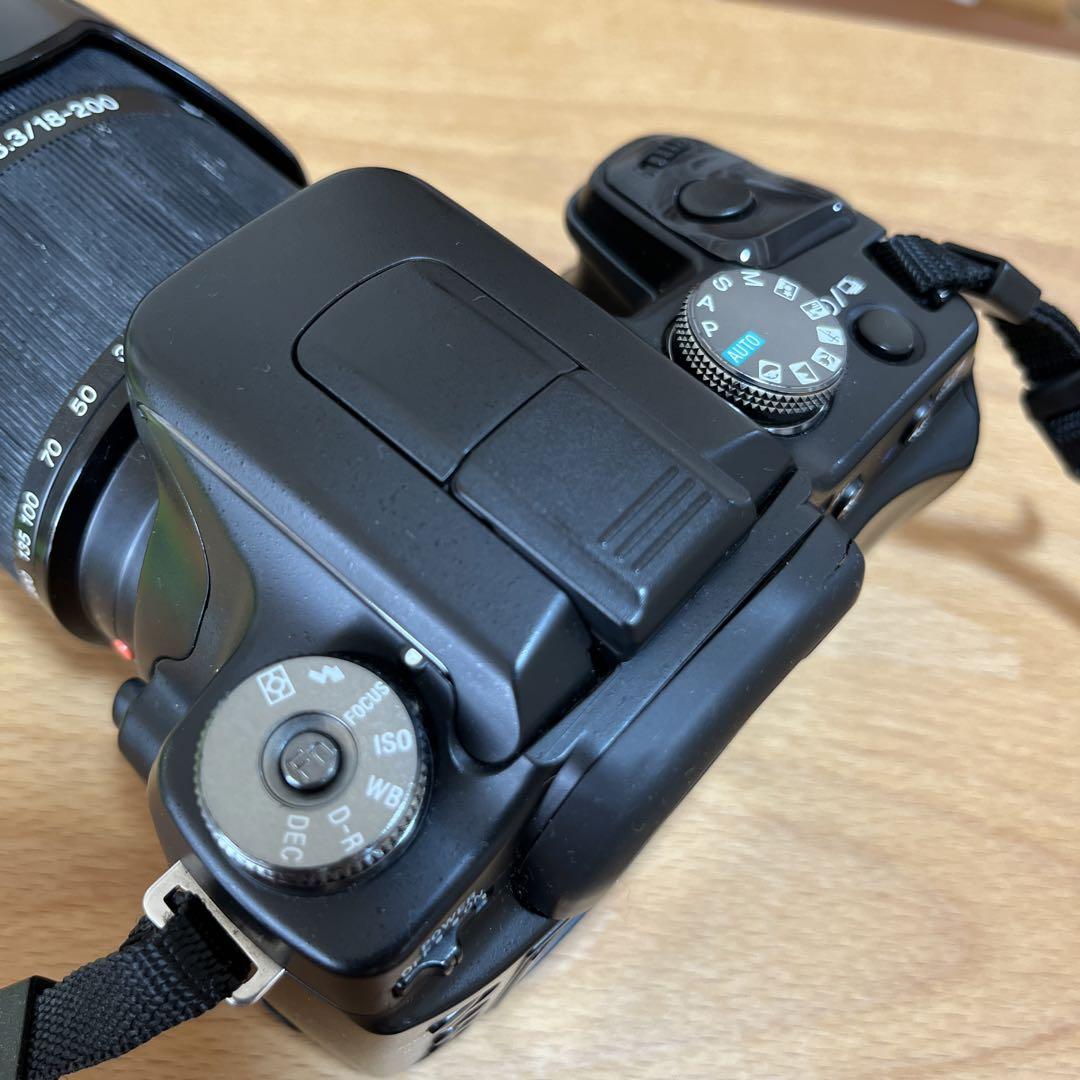 SONY α100 一眼レフカメラ