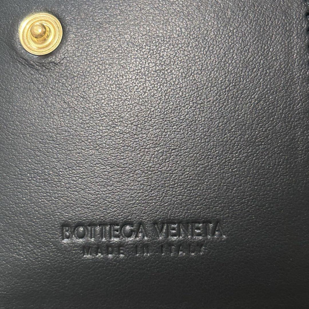 【未使用】BOTTEGA VENETAボッテガヴェネタ二つ折り財布