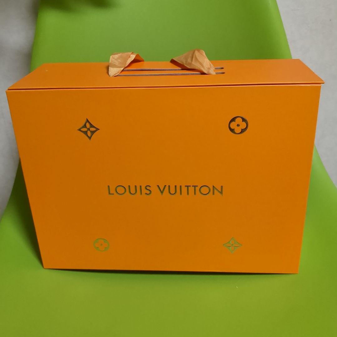 ルイヴィトンBOX空箱