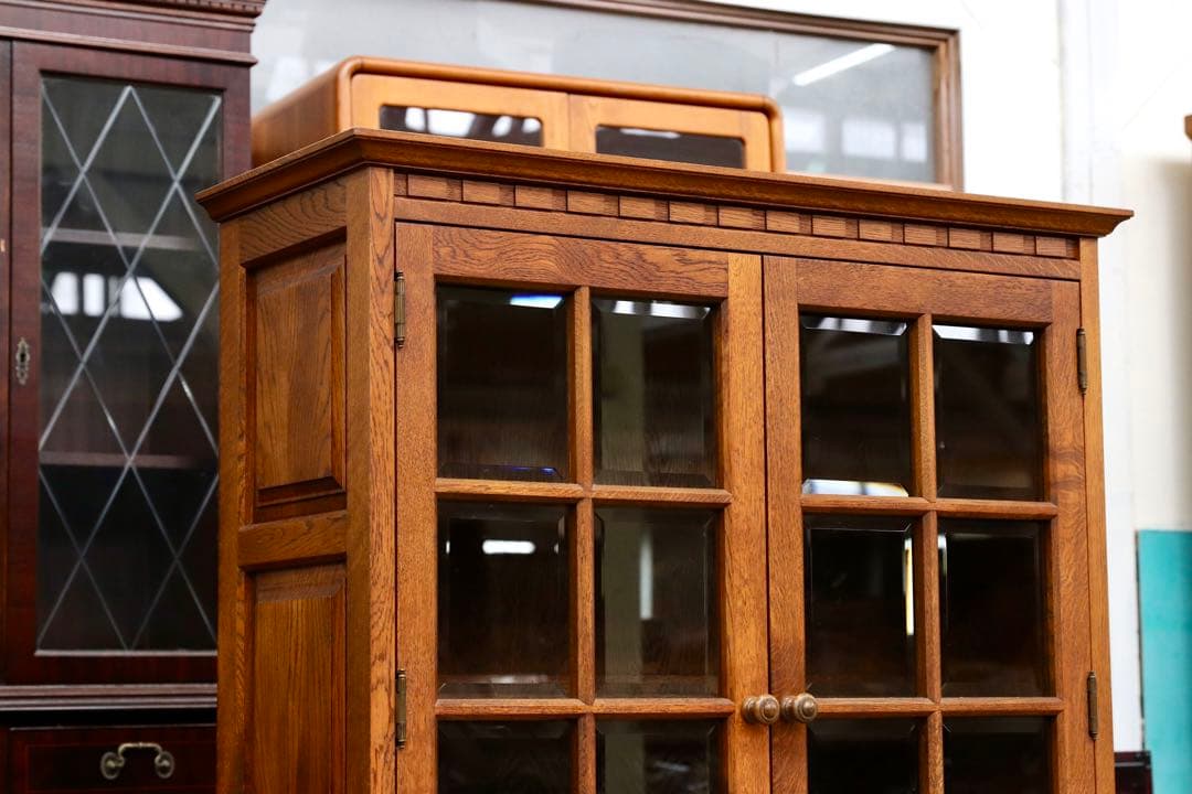 リビングボード