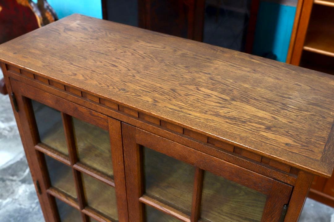 飾り棚 リビングボード