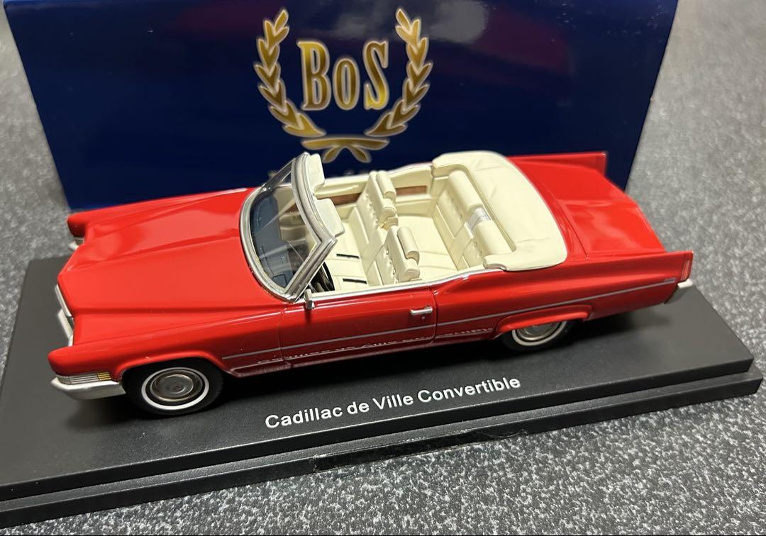 BOS Cadillac de Ville Convertible レッド