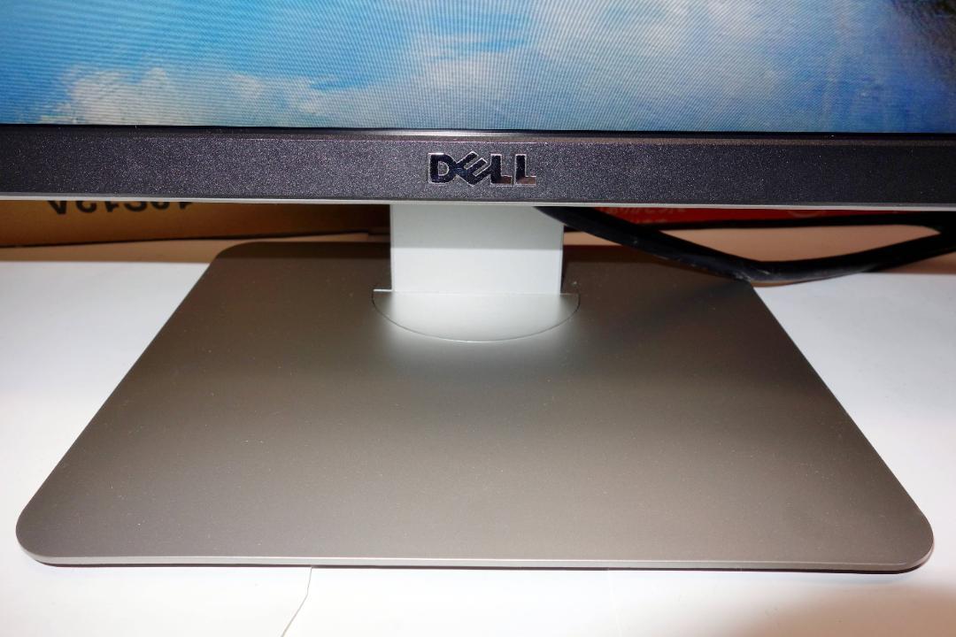レビューを書けば送料当店負担】 Dell モニター P2715Q 27インチ 4K IPS ジャンク 青い線あり ディスプレイ 家電・スマホ・カメラ¥11,700-centreeasy.com レビューを書けば送料当店負担】 Dell モニター P2715Q 27インチ 4K IPS ジャンク 青い線あり ディスプレイ 家電・スマホ・カメラ¥11,700-centreeasy.com