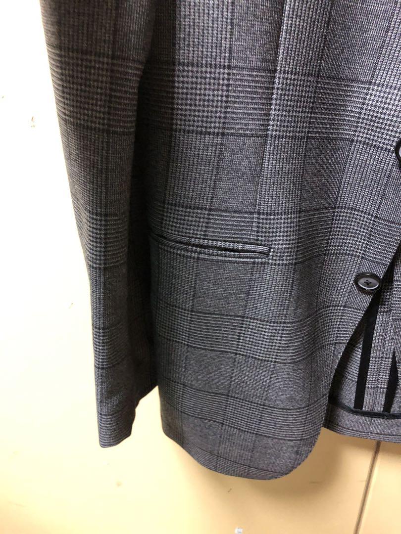 【美品】TAGLIATORE ジャケット　チェック