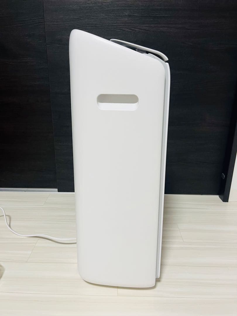 【展示品】シャープ 衣類乾燥 除湿機 CV-RH140-W