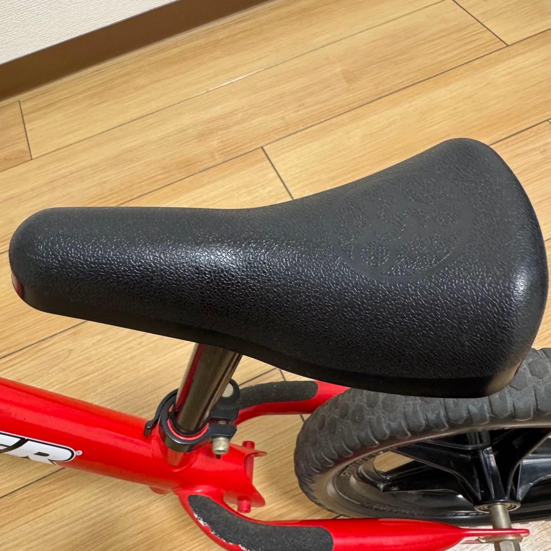 新品 通販車・バイク・自転車 - 【美品】STRIDER 正規品 バランスバイク 赤