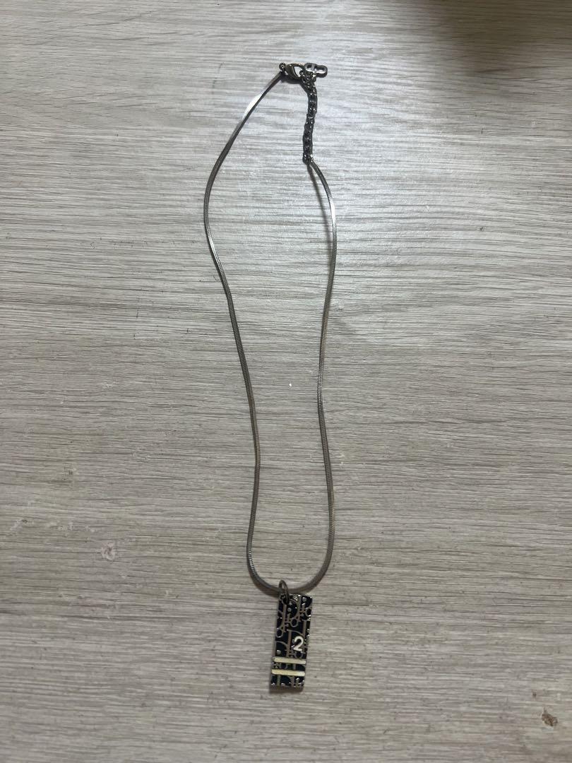 Dior シルバー ネックレス プレート型