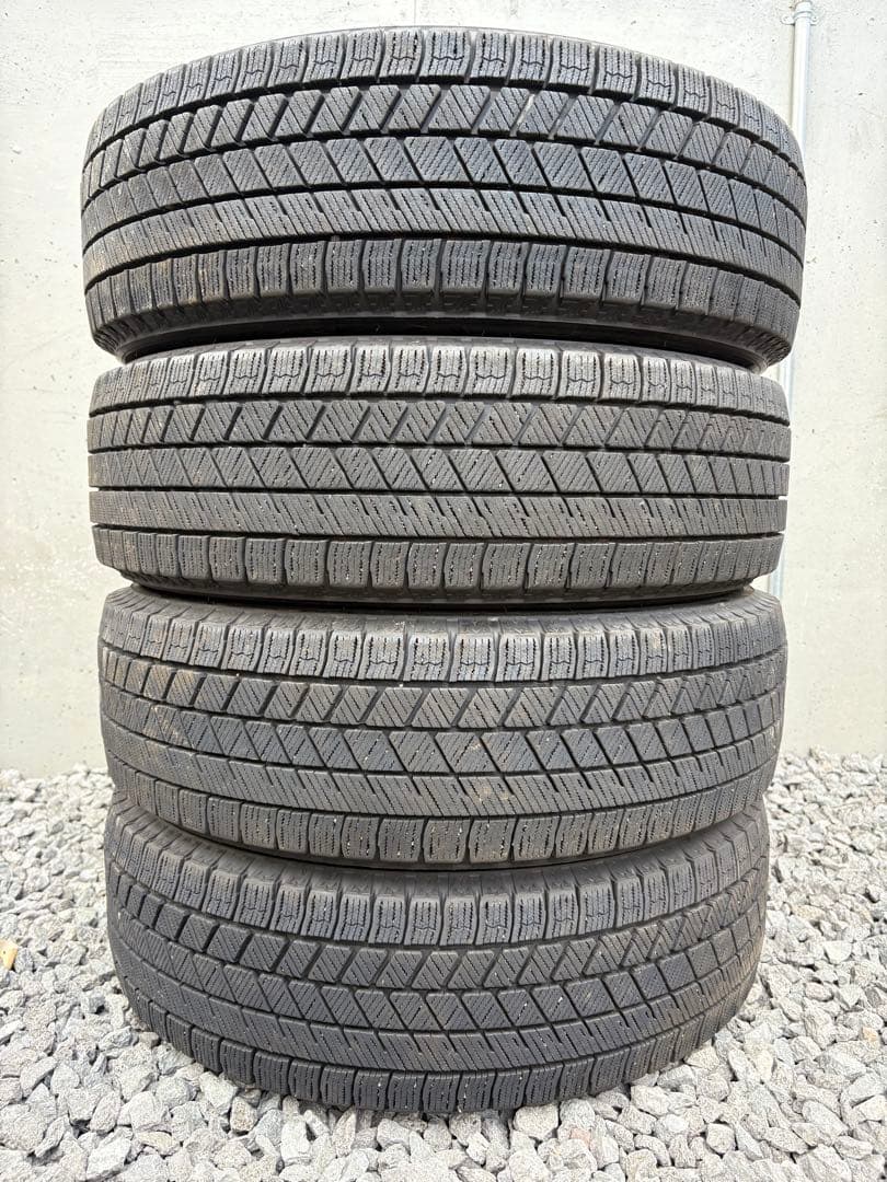 道内送料無料❗️175/65/15冬タイヤ☆ブリジストンVRX3バリ山