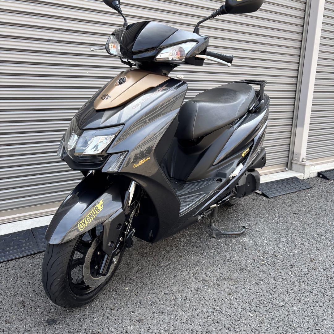 2408.新品パーツ多数ZX仕様カウルも新品千葉県柏市即日配送、自