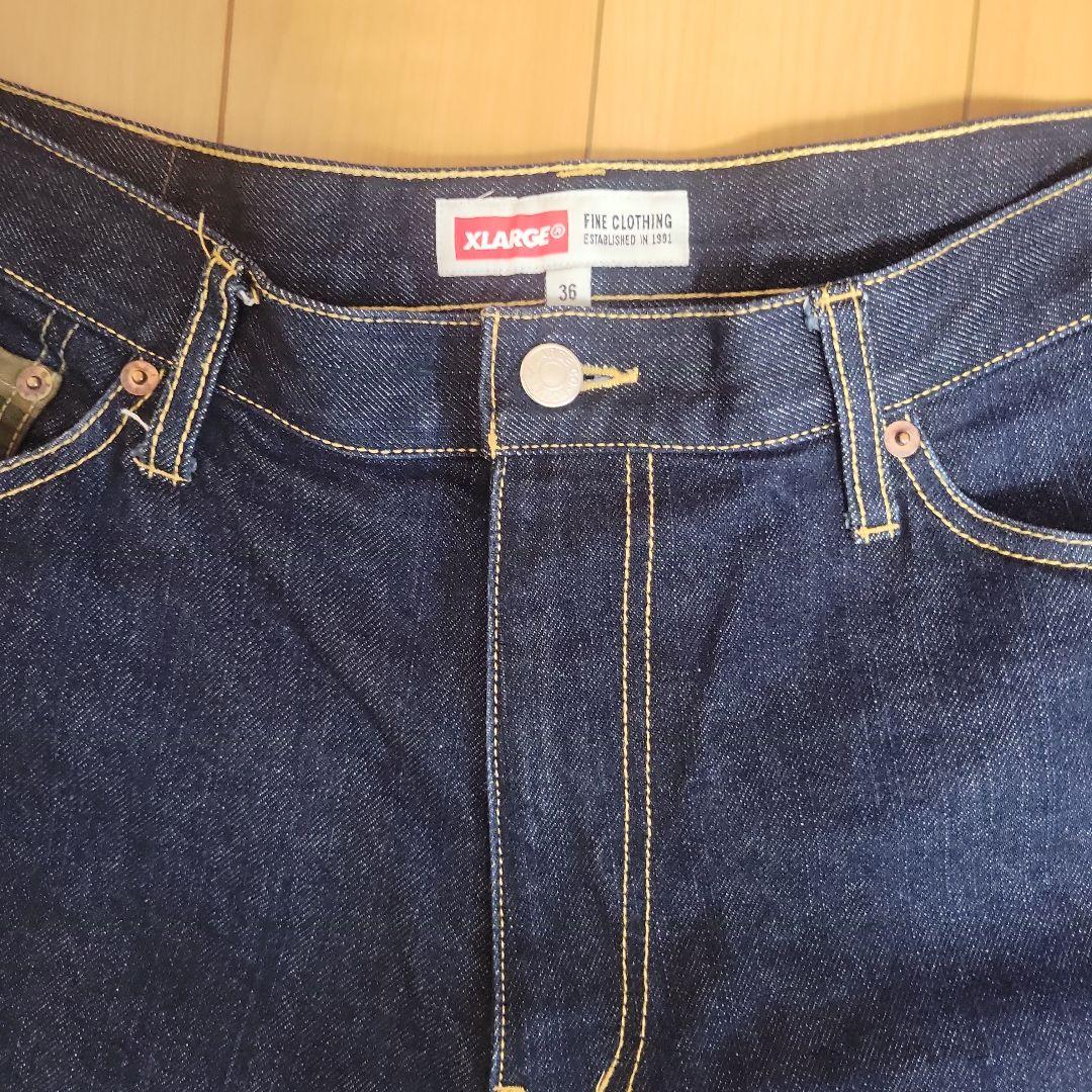中古美品★XLARGE ストレートデニム 36サイズ ダークブルー迷彩ポケット