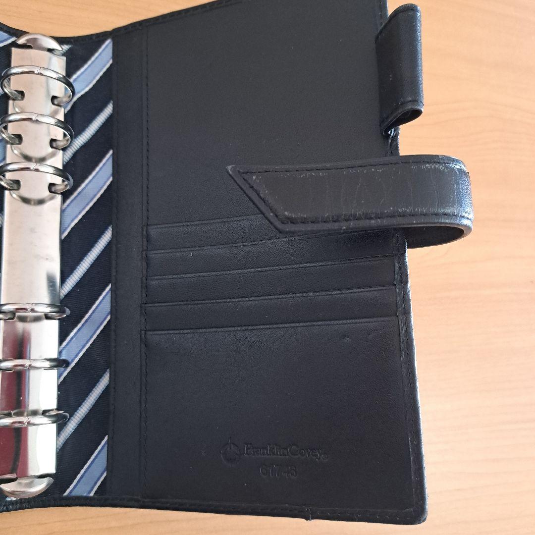 コンパクトサイズ システム手帳目立った傷や汚れなし