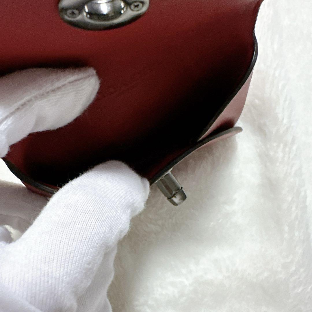 【美品】コーチ COACH カードケース レキシー ターンロック 名刺入れ 恐竜