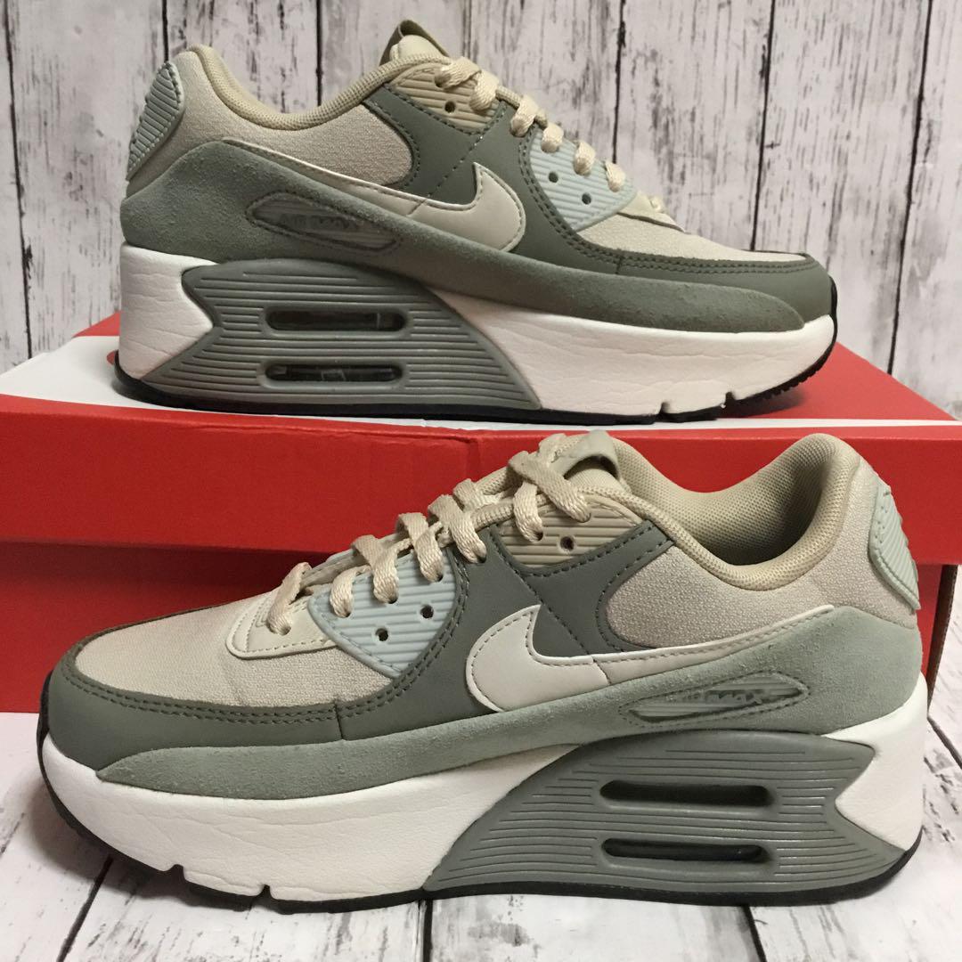 ✨美品✨　NIKE　ナイキ　エアマックス90 lv8 23.5cm