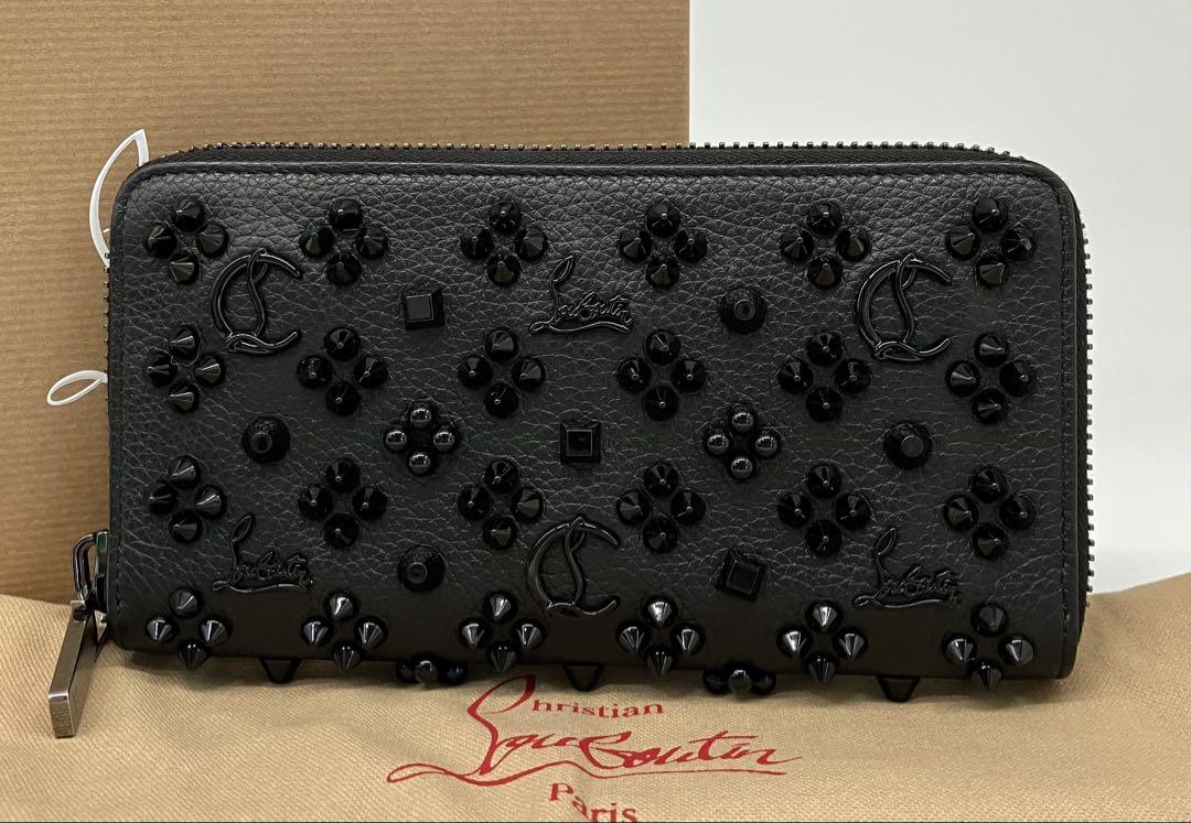 ⭐️ 極美品 ルブタン パネトーネ ラウンドファスナー 長財布 ブラック 鑑定済 37,700円