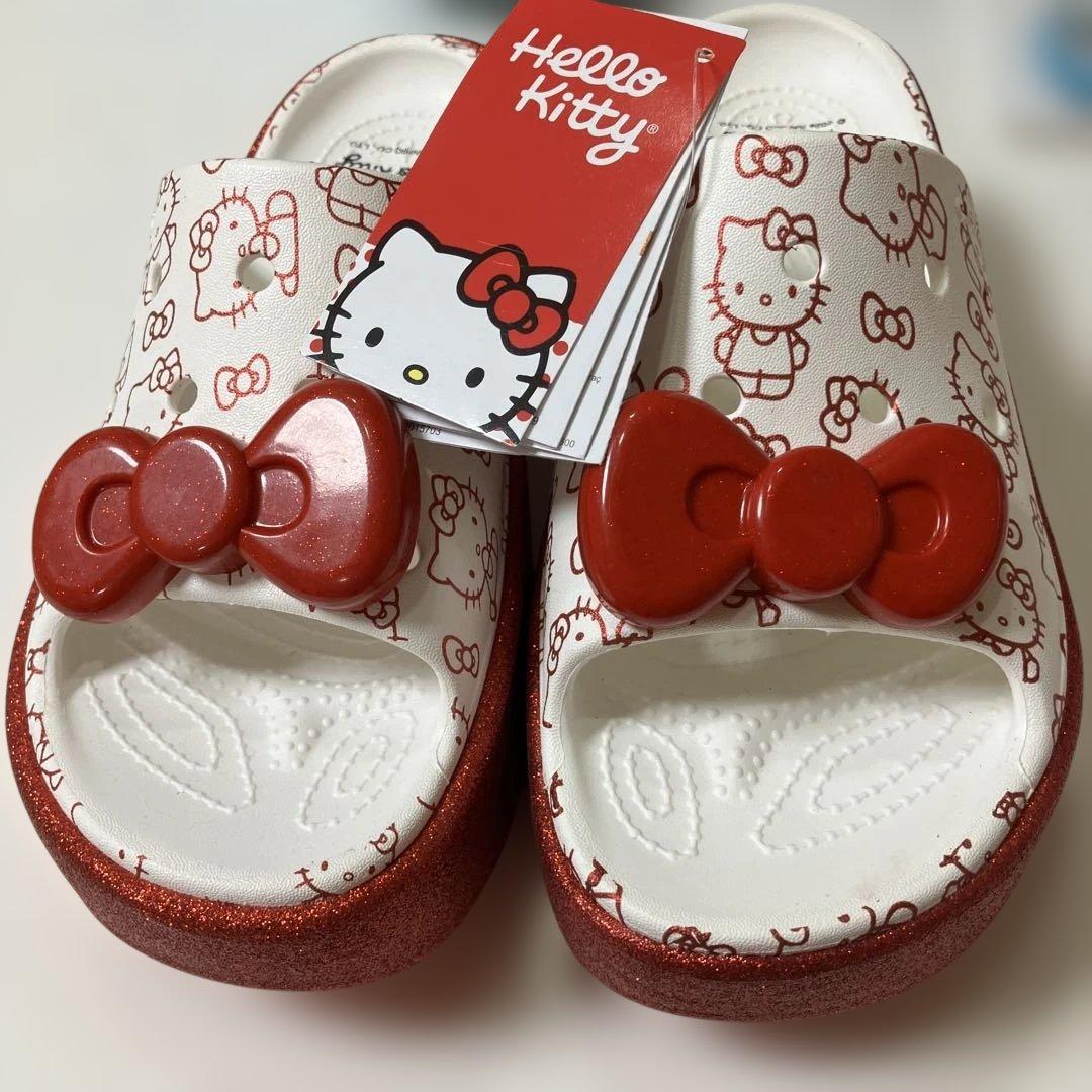 ハローキティ　クロックス　厚底 サンダル　25.0 ミュール