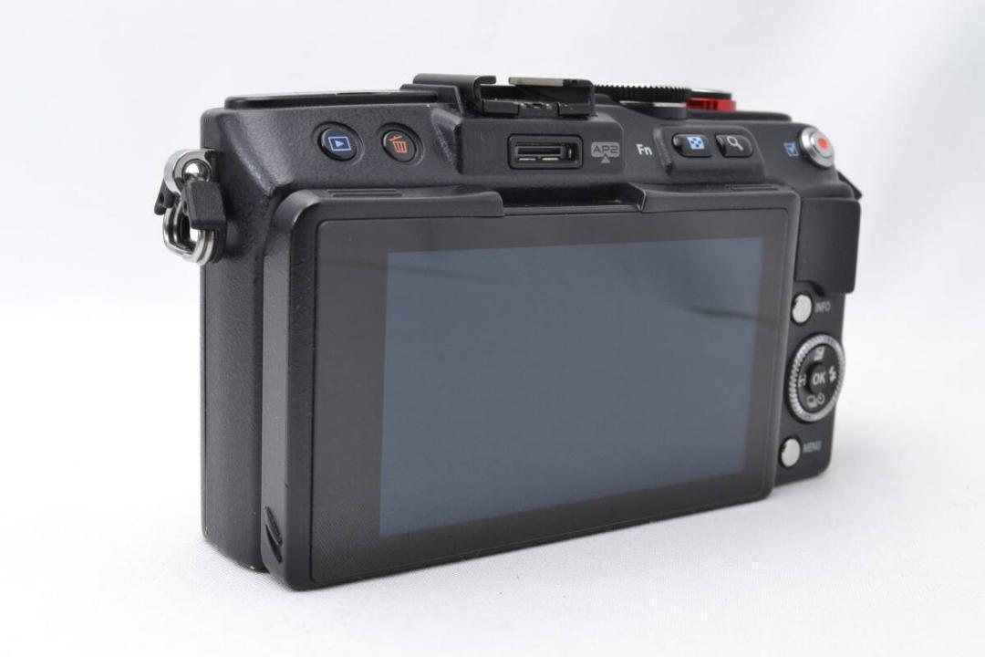 ■ 美品 ■ オリンパス OLYMPUS E-PL6