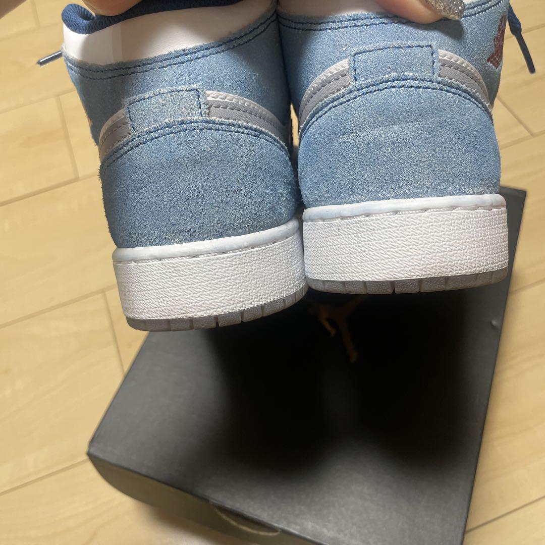 靴 AIRJORDAN1MIDSE