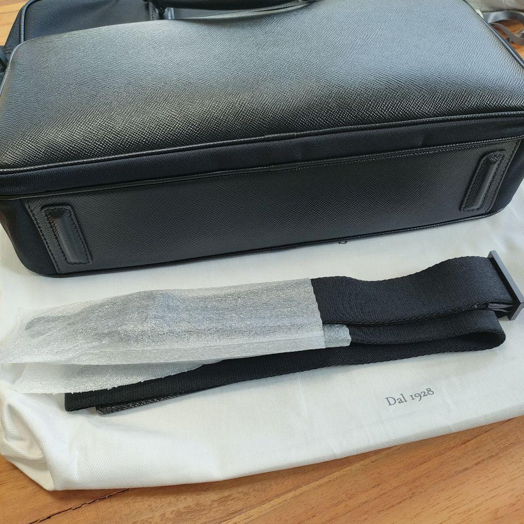 【新品19万タグ付】SERAPIANセラピアン　イタリア製ブリーフケース２WAY