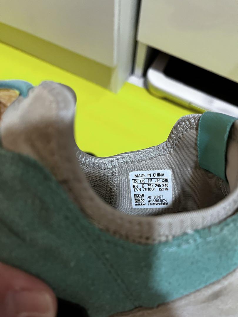 ぽっぽ　adidas FIVE TENNIE アディダス ファイブテニー