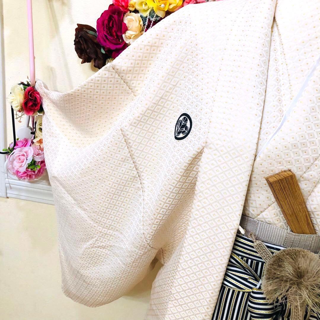 メンズ袴完全フルセット‼️ 正統派白地紋付き正絹アンサンブル❤️家から揃え無 逸品‼️
