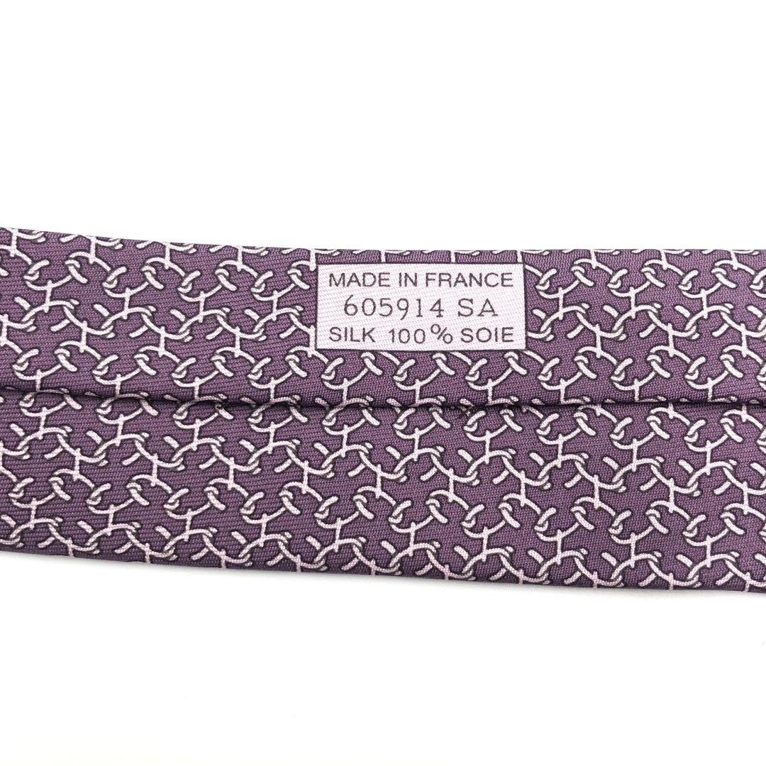 未使用新品　タグ付き　HERMES 幾何学模様 ネクタイ 未使用新品 タグ付き HERMES 幾何学模様 ネクタイ