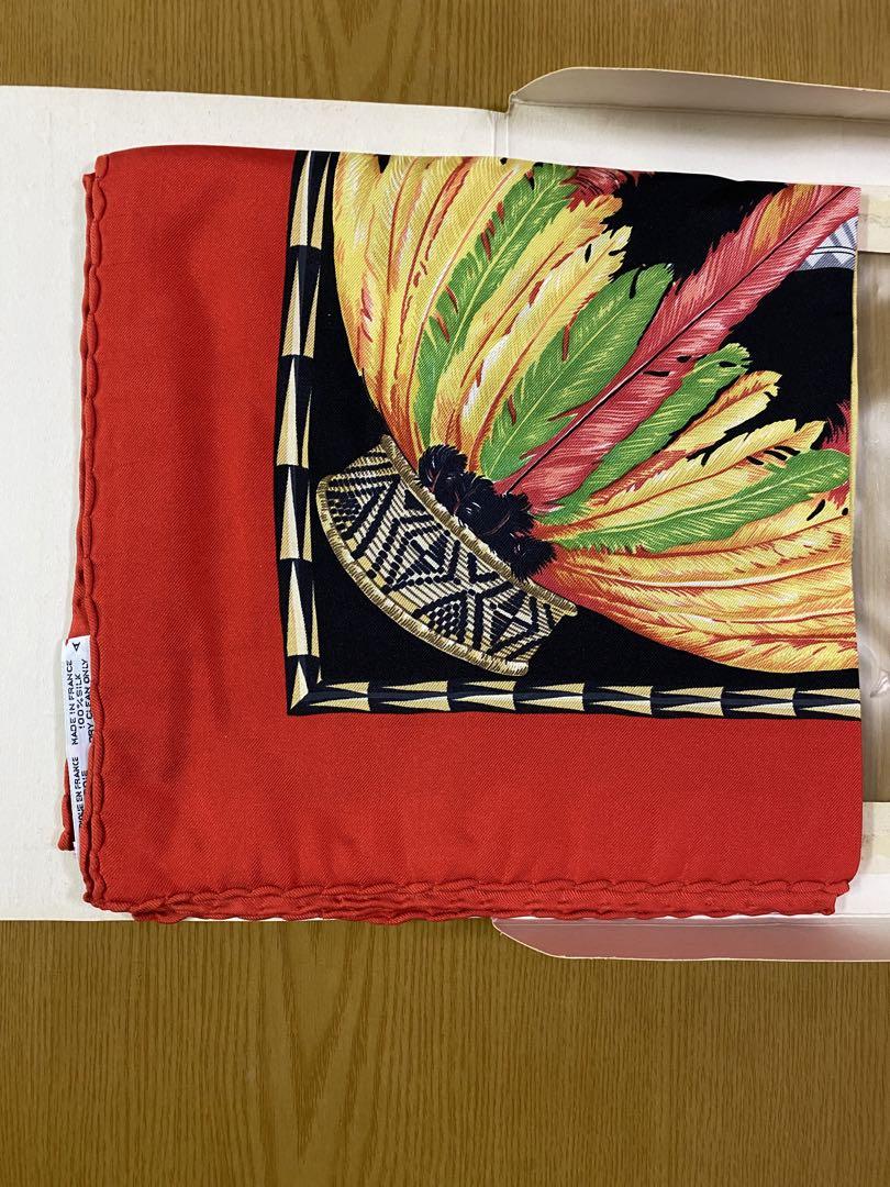 最終値下げ　エルメス HERMES スカーフ カレ 90 ブラジル 藍染 HERMES エルメス スカーフ カレ90 BRAZIL ブラジル シルク 紺