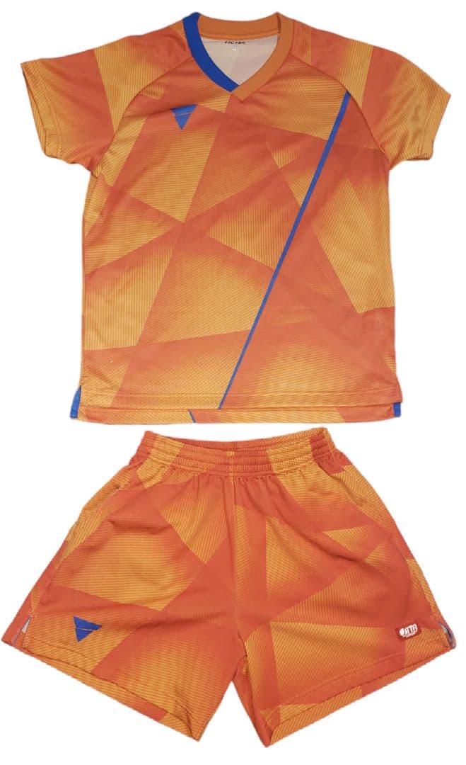 VICTAS  卓球ウェア　シャツ(Mサイズ)　パンツ(Lサイズ)セット