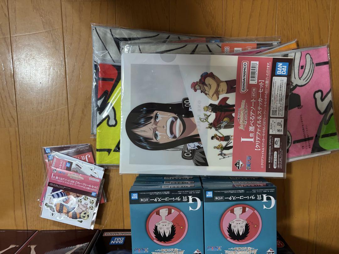 ワンピース　一番くじ　ラストワン　まとめ売り ワンピース 一番くじ まとめ売り ラストワン賞 A賞×2 その他下位