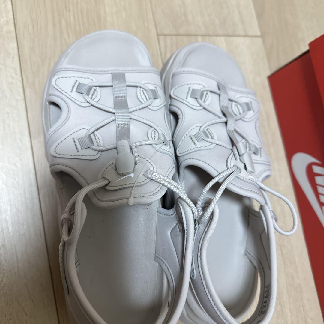 【新品】NIKE エアマックスココ　25cm　クリーム2